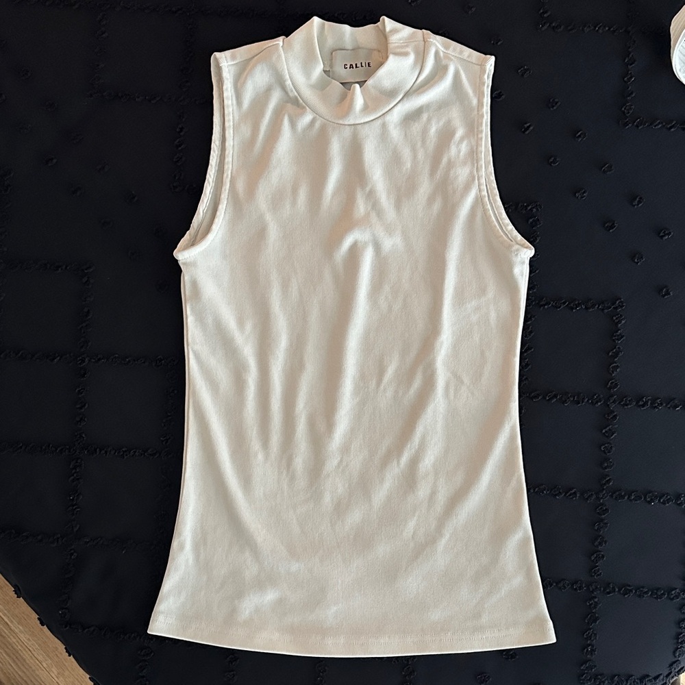 Women's Ivory Sleeveless Top